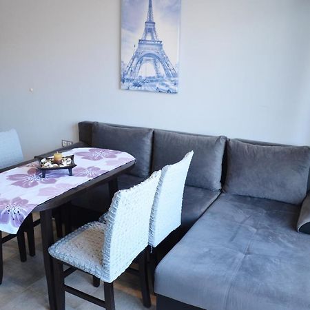 Ivanovi Apartments Бургас Экстерьер фото